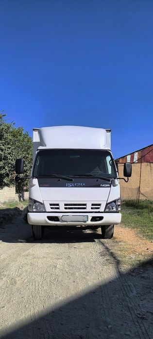 Isuzu sotiladi nqr 71
