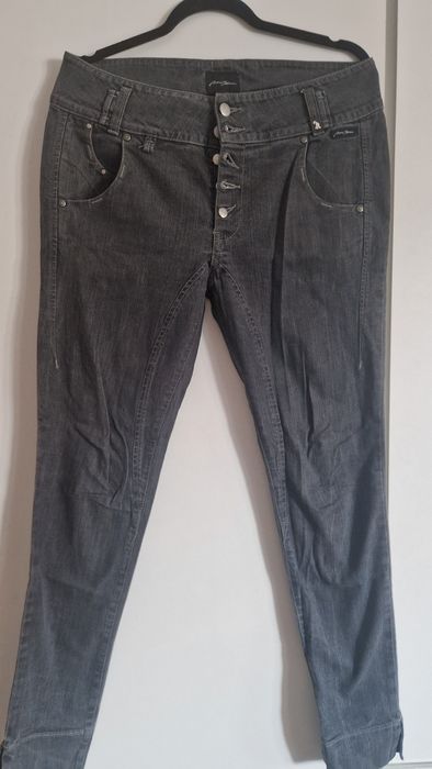 Дамски дънки различни модели