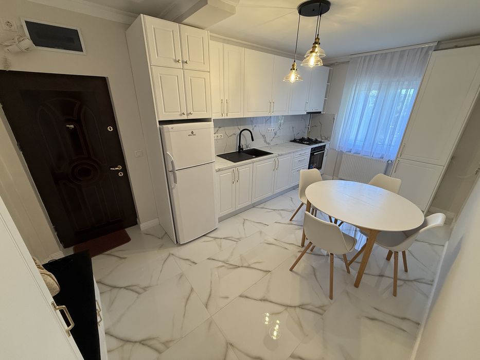 Ofer spre închiriere Apartament 2 Camere Finisat  zona Spitalului Nou