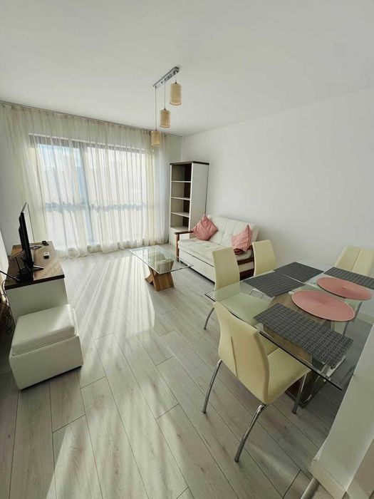 Închiriez apartament modern mobilat complet