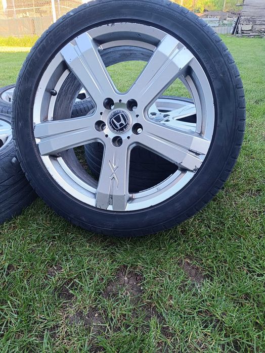 Джанти за Хонда със гуми 5х114.3 R 19