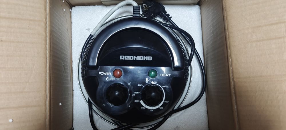 Аэрогриль Redmond RAG-241