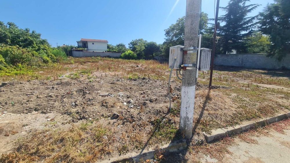 Продава се Парцел в Бяла - 1205 кв.м за 50 €/кв.м - Снимка #2