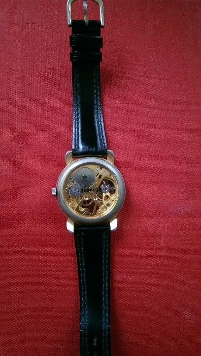 Часы прозрачные механические JAPONA