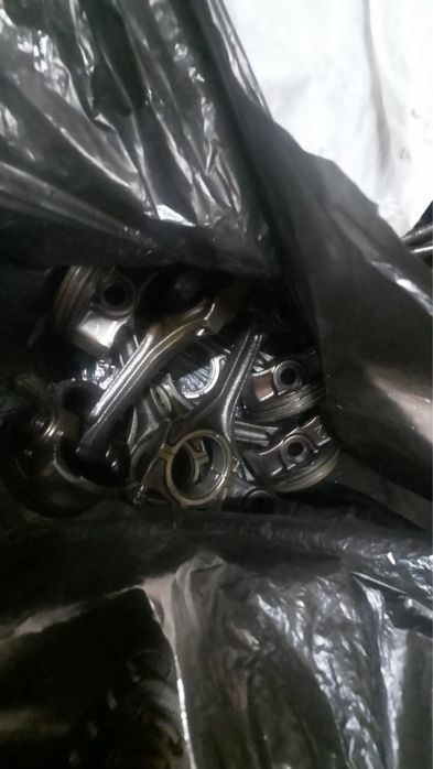 В разборе дыигатель m54