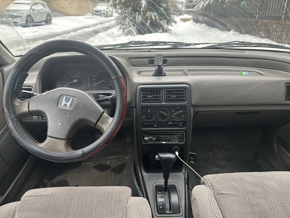 Хонда автомат левы рул 1.6