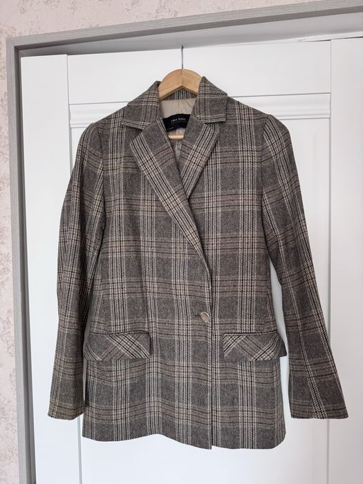 Шерстяной пилжак Zara