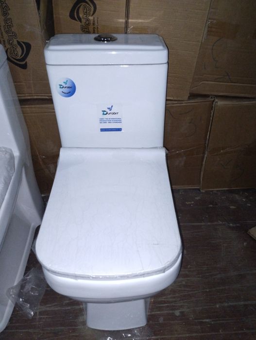 Унитаз литой моноблок