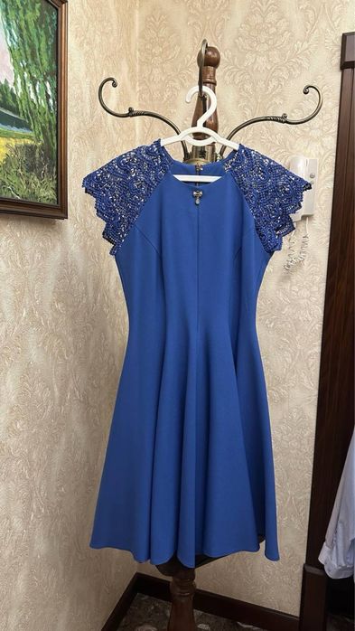 Chiroyli koftochka va kóylaklar