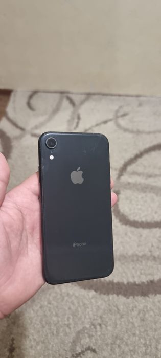 Айфон XR продам 64гб