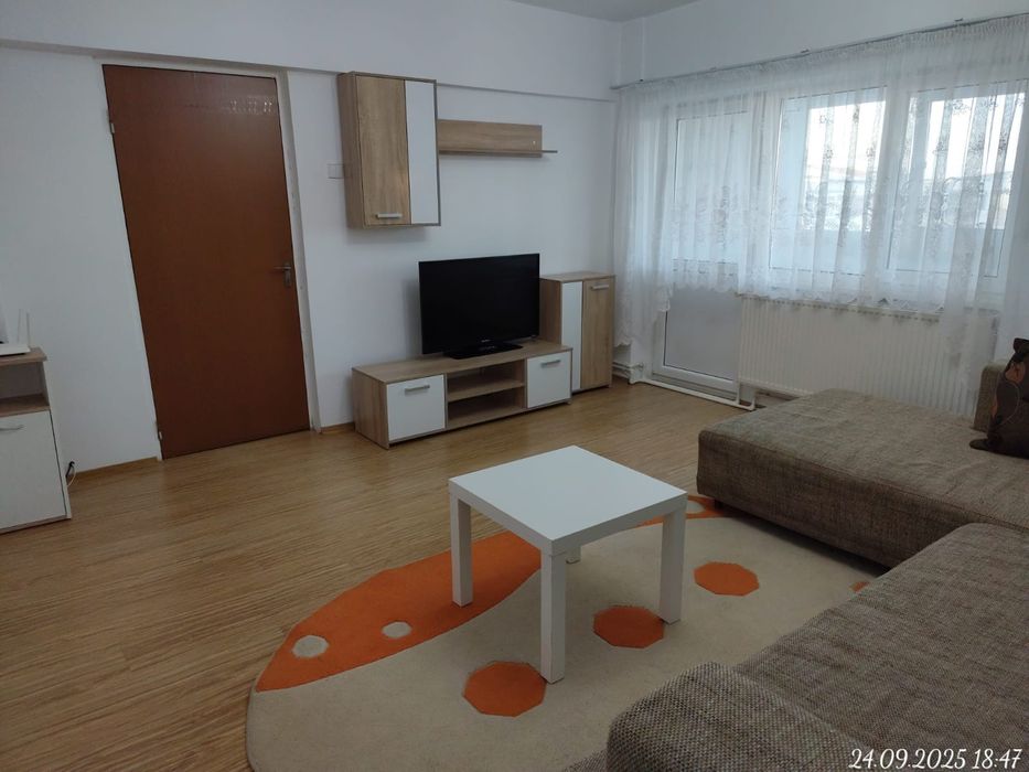 Închiriez apartament 2 camere, ultracentral Alexandria