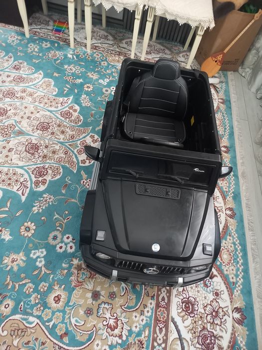 Продам Авто машина детский Мерседес