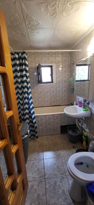 Apartament 3 camere 68 mp utili