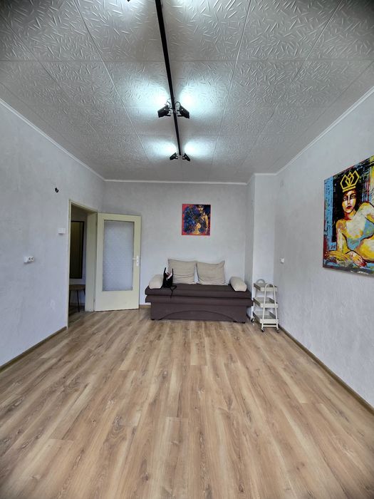 Двустаен ремонтиран апартамент до Лидл и парка в Г. Оряховица