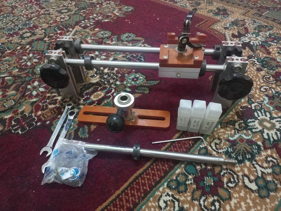 Frezir zamok kovlaydigan.