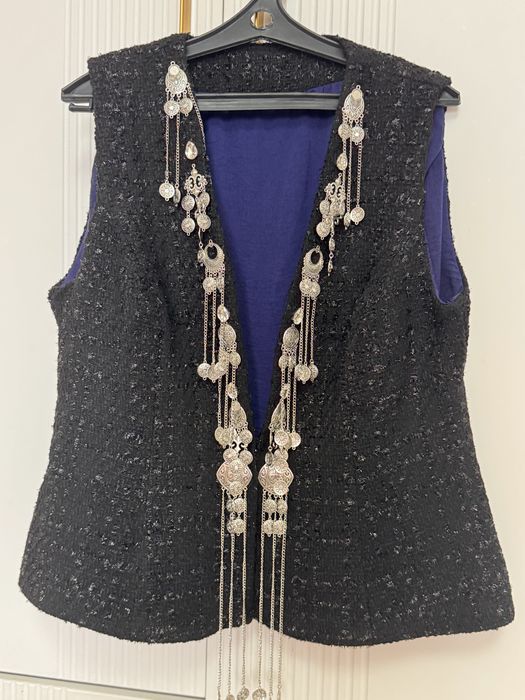 Продам камзол кз бренда