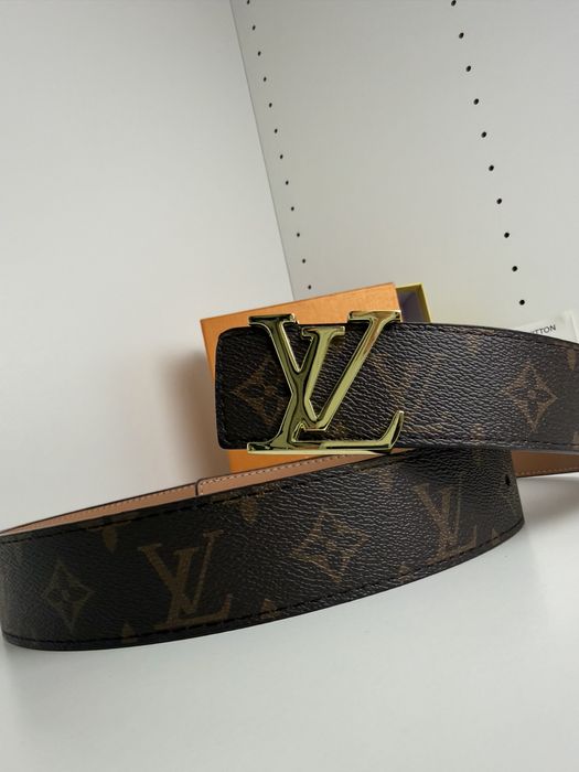 Колани Louis Vuitton