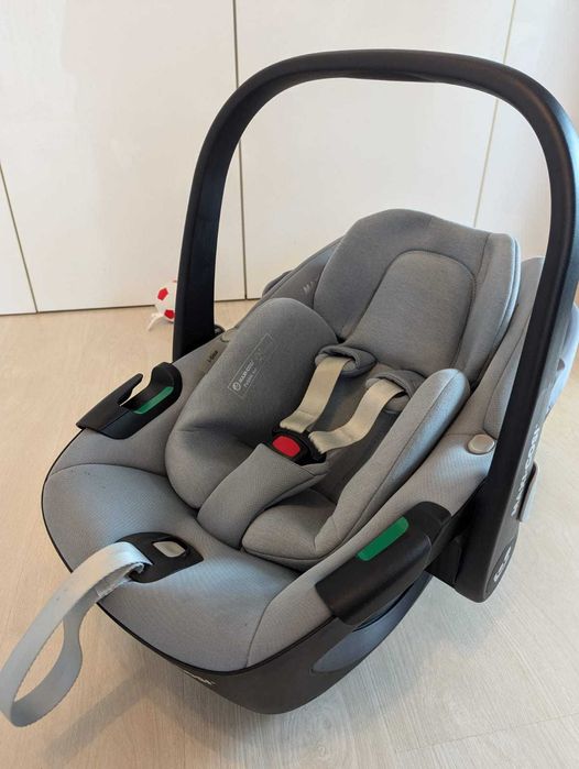 Scoica auto MAXI COSI Pebble 360 Essential 0-13kg