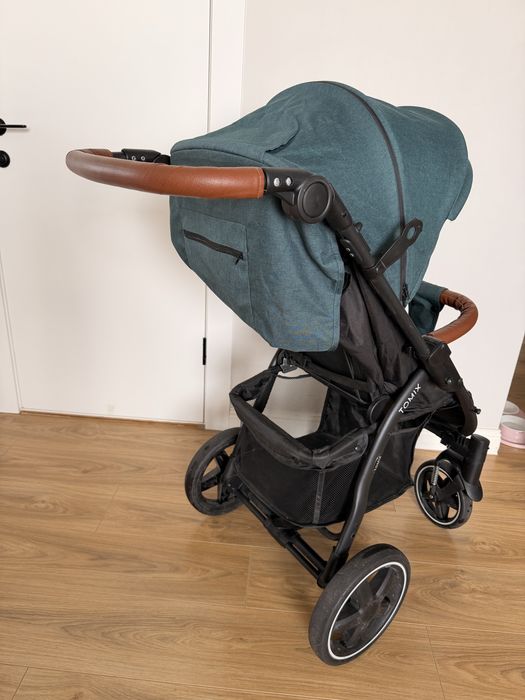 Продаю детскую коляску