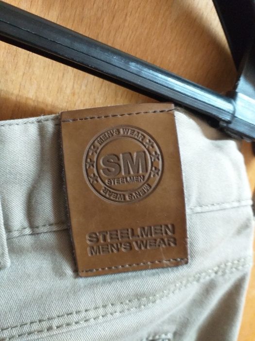 Мъжки панталони на добри цени