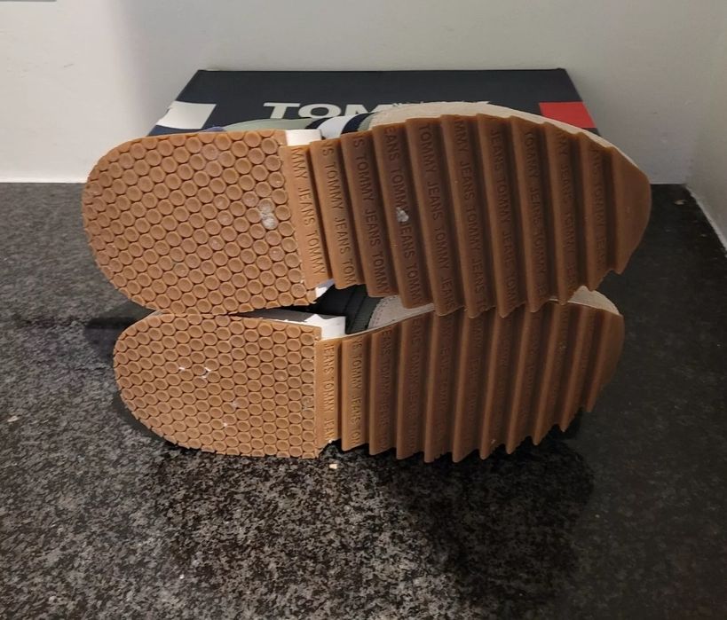 Спортни обувки Tommy Jeans