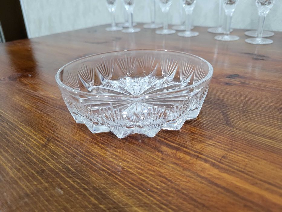 Советские хрустальные вазы, винтаж