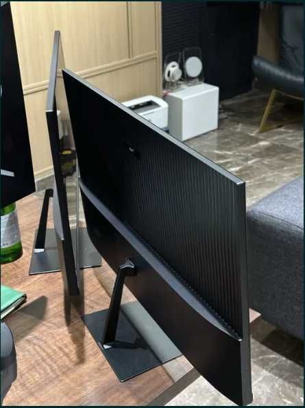 Avt 24 120fps manitor