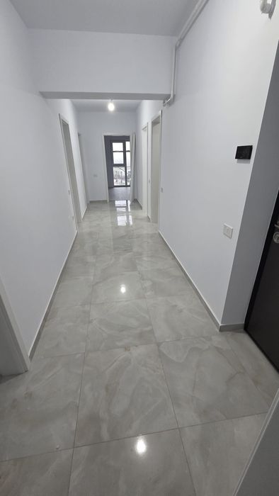 Apartment 4 camere nou, contract ANAF, din primăvară, ideal firma