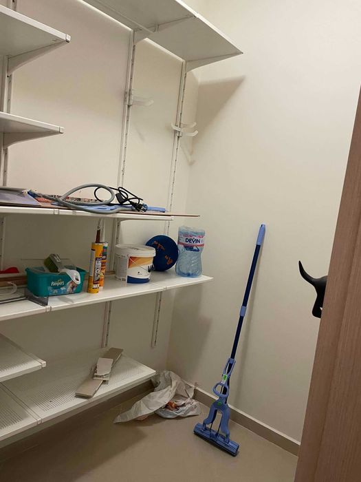 Дава се под наем Тристаен апартамент в София, Обеля 1 - 80 кв.м за 663 € - Снимка #13