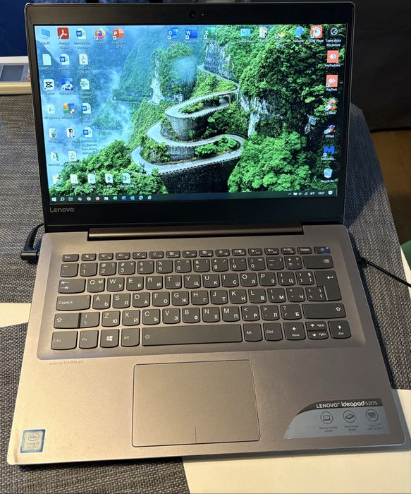 Lenovo ideapad 520S 14’ aluminium