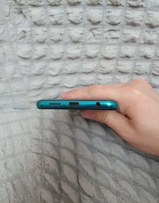 Srochna sotiladi Xiaomi Redmi Note 9 Pro 6/64Gb Orginal igravoy