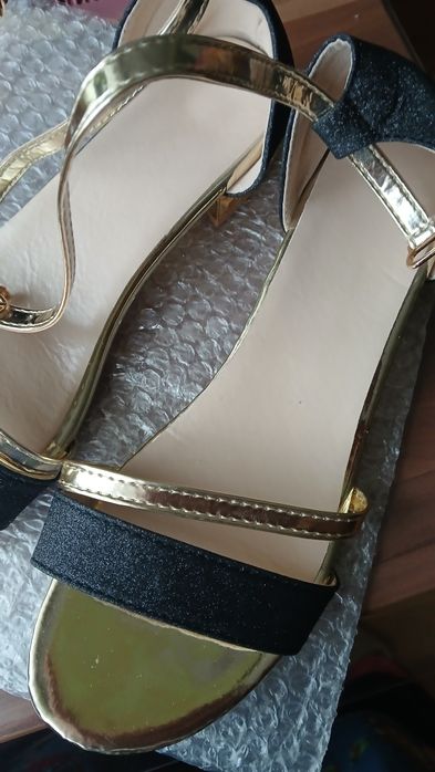 Super preț set din sandale geanta și pantaloni dama