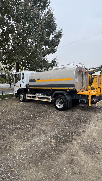 Водавоз 8куб (поливомоечная машина) новый 2025