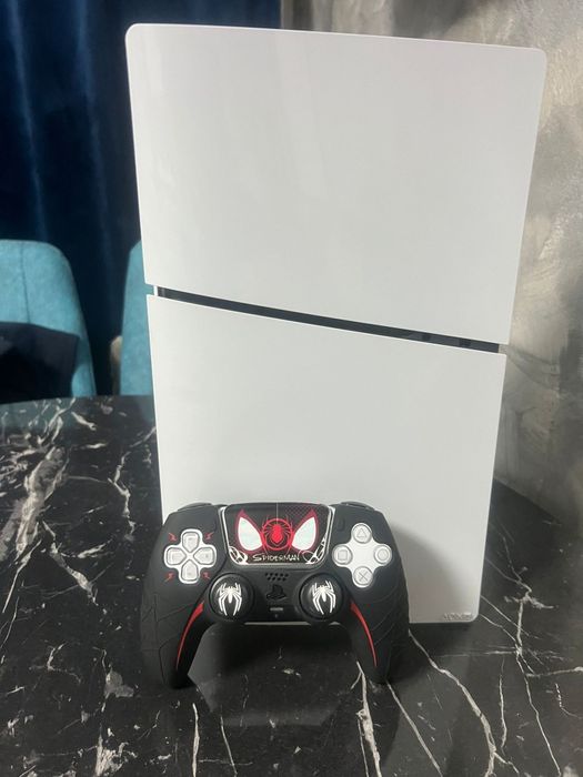 Ps5 Slim digital 825 GB ssd