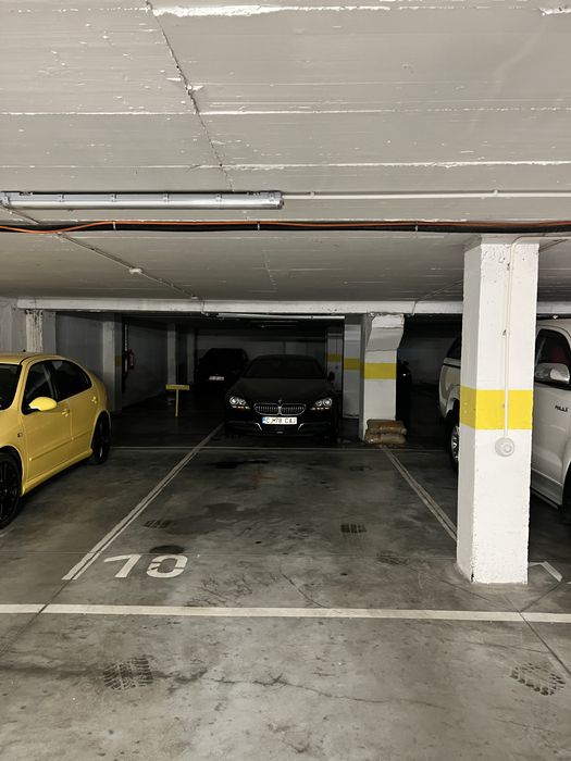 Vand parcare interioara zona Iulius-Mall