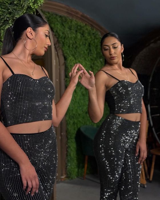 Сет от две части