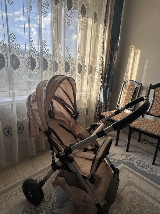 Продам детскую коляску