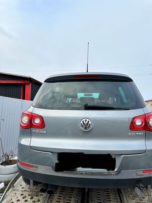 Dezmembrez vw tiguan 2010