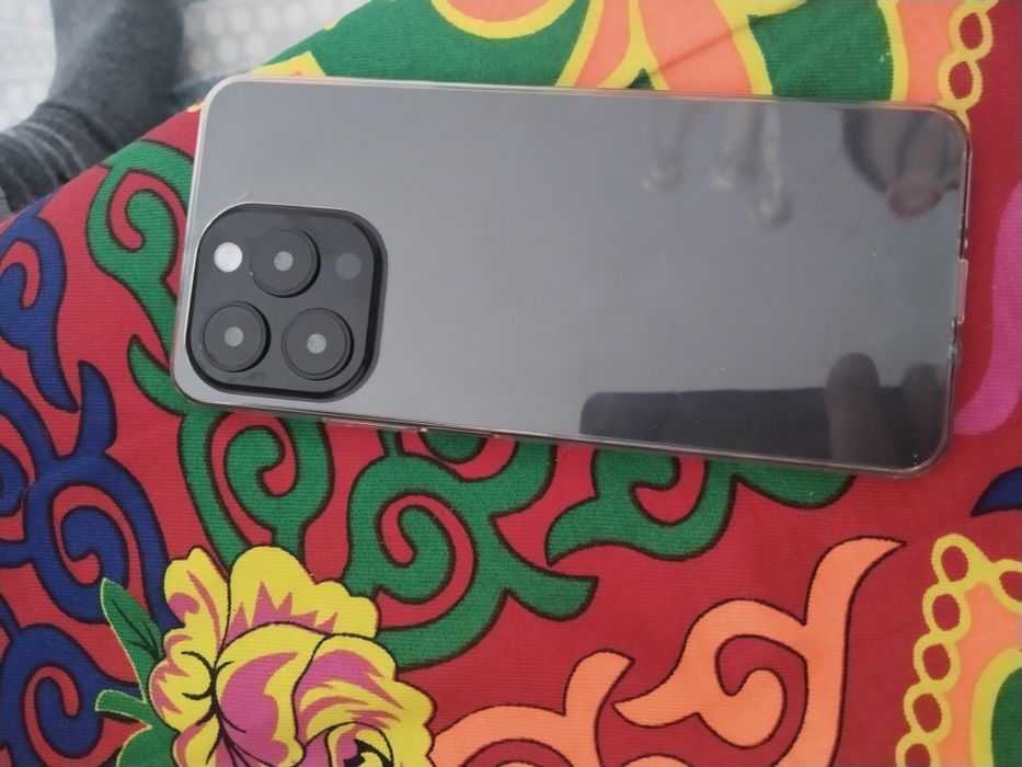 Продам телефон 16 гб