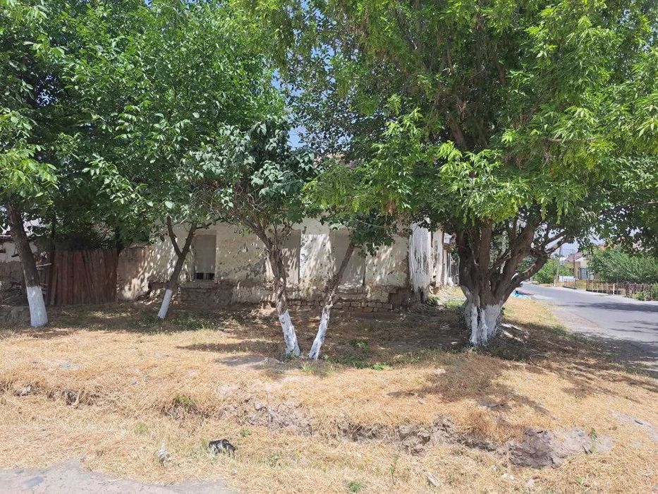 Центр Булунгурда..Ховли жой сотилади