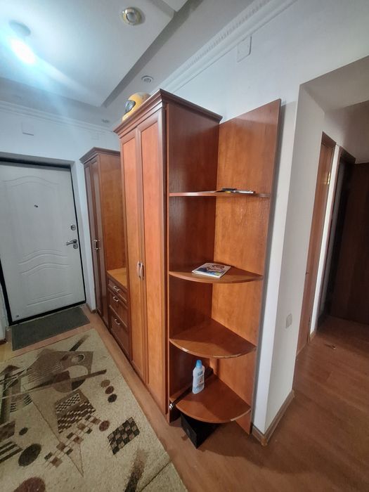 Продам б/у прихожую