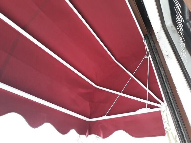 Сенник-тента-шатра тип кошница-кабрио