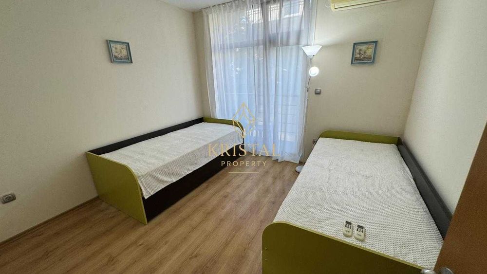 ID: 184 Продава се апартамент с две спални близо до морето в курортния град Свети Влас