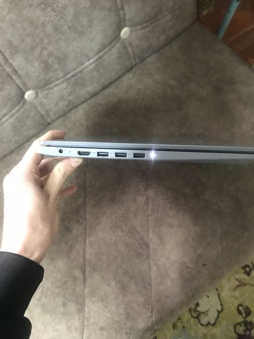 Ноутбук lenovo