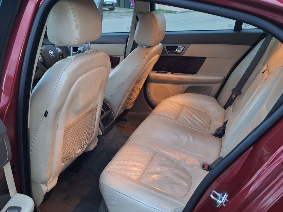 Jaguar XF 2.7d V6/ Full / Volan Dreapta