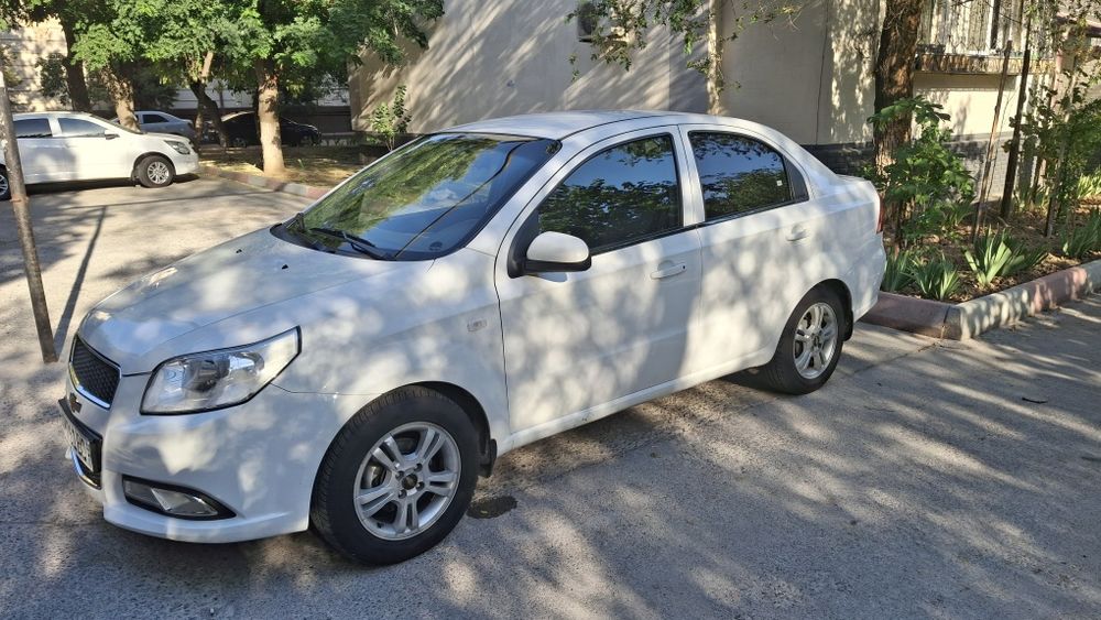 Продается Срочно Нексия 3 поз 4 Авт