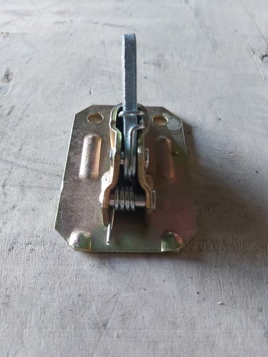 Зажим -Çiroz -Kalıp kilidi zajim