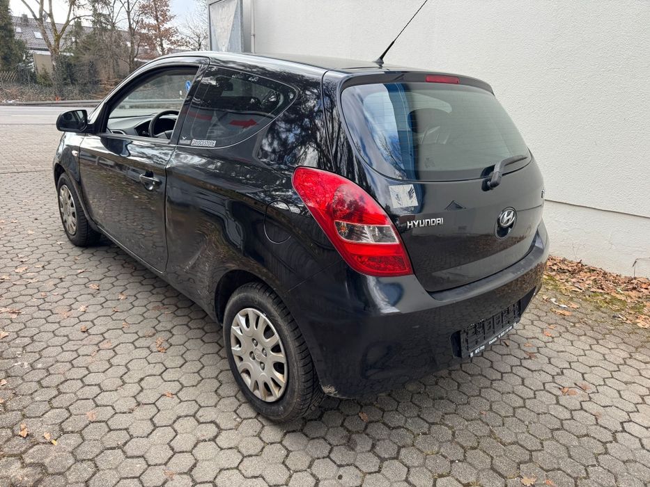 Hyundai i20 an 2011 euro 5 , benzina