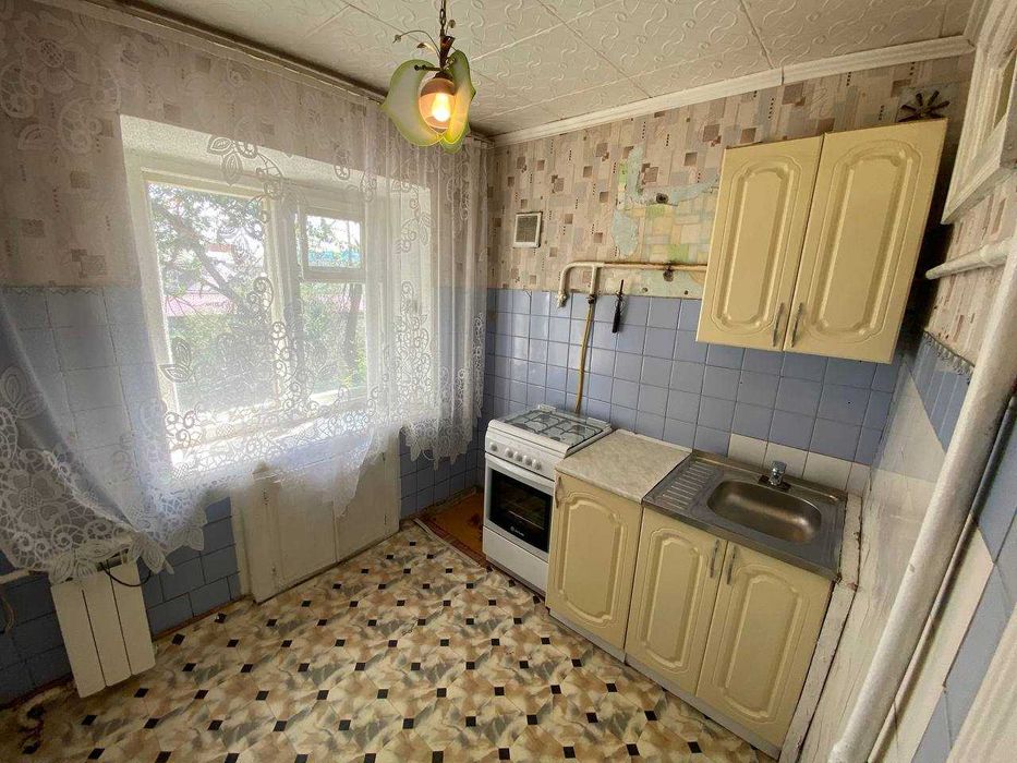 Продам 2х комнатную квартиру в центре города !