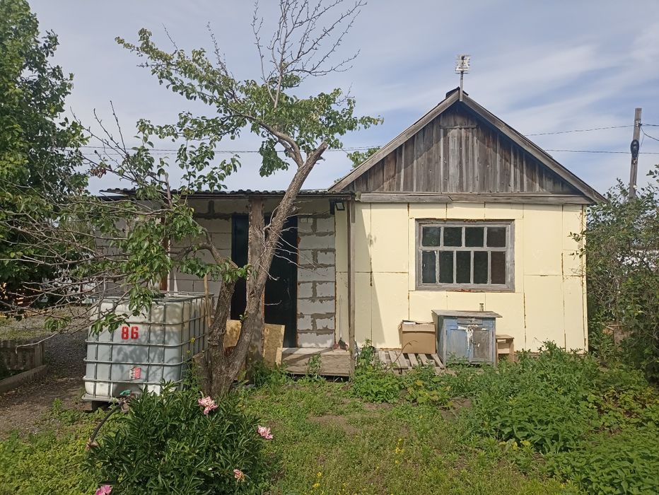 Продам жилую дачу